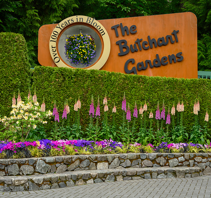 Butchart Gardens Sign